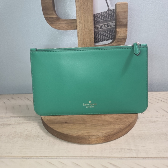 Kate Spade Addie See Through Pouch in clear PVC with Wristlet Set, Snow Pea LN - Picture 7 of 14